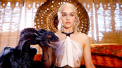 When-Daenerys-begins-her-takeover-Drogon-right-beside-her